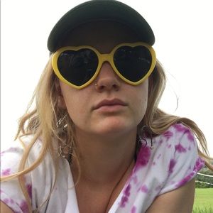 Meet your Posher, Jena